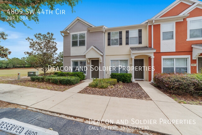 Building Photo - 4809 SW 44th Cir