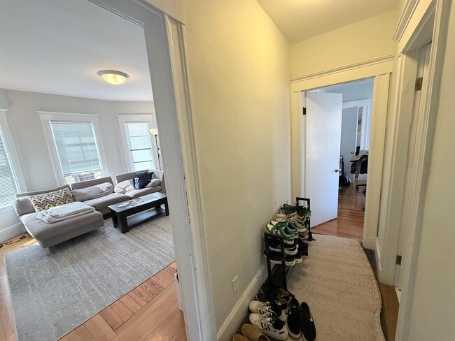 Photo - 30 Leonard St Unit 2