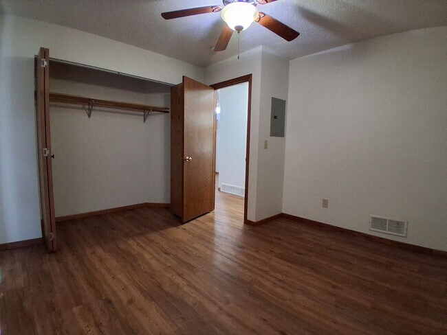 Photo - Candle Park West Townhomes - 1806 Unit 1806 35th Southwest A