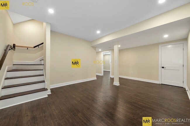 Photo - 73 Lexington St Unit #1