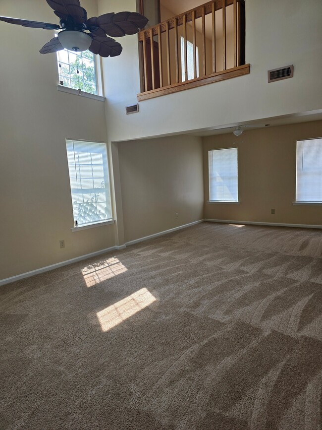 40 Eagles Landing