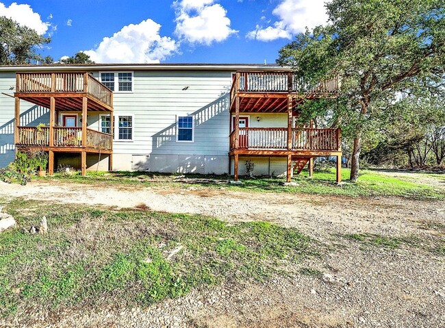Photo - 207 Oakwood Loop Townhome