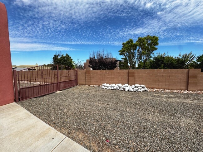 Photo - 5317 Southfort Dr SW