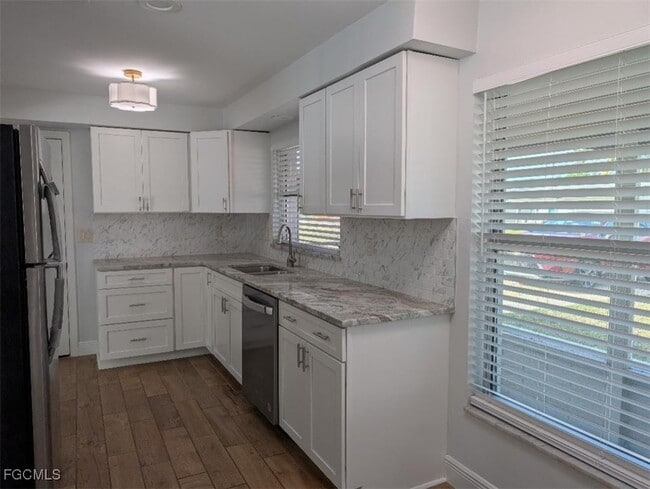 Photo - 256 SE 46th Ter