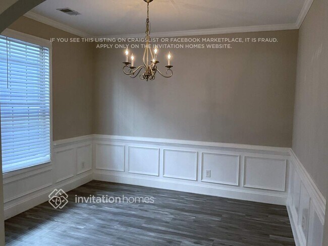 Photo - 1307 Sweetbriar Cir