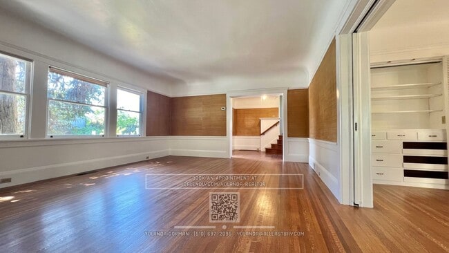 Building Photo - Charming and Spacious 4 bedroom Home in the Heart of Elmwood