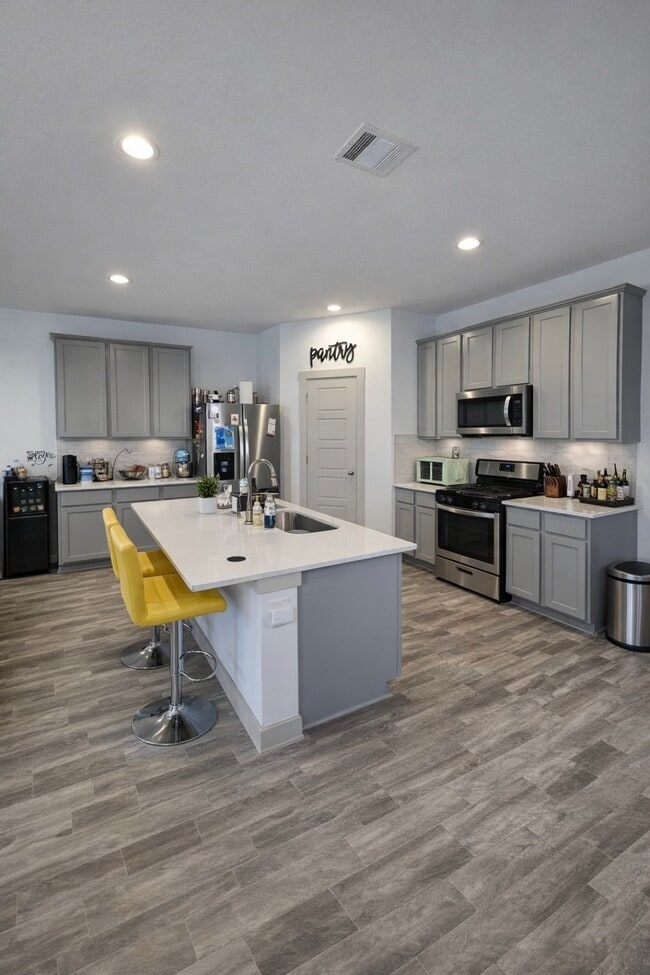 Photo - 7722 Caspian Ranch Dr