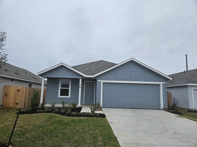 Building Photo - 15675 Plum Brk Dr