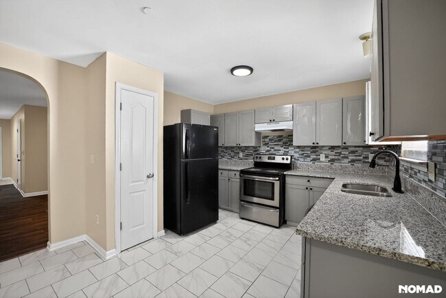 Photo - 1734 Old Dogwood