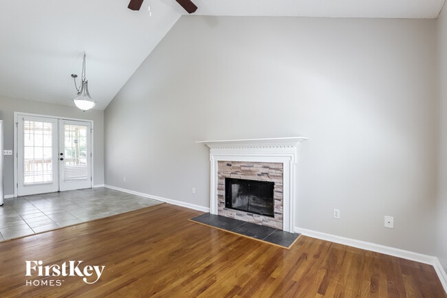 Photo - 5132 Sedgefield Way