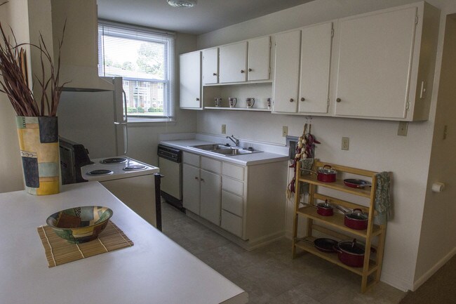 Cedar Greene Apartments