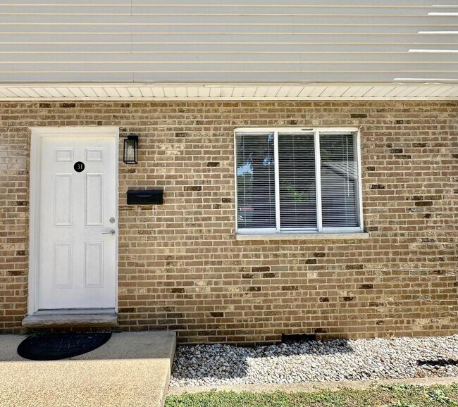 Photo - 2608 Avery St