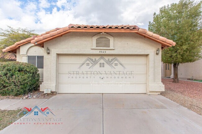 Photo - 3320 W Golden Ln