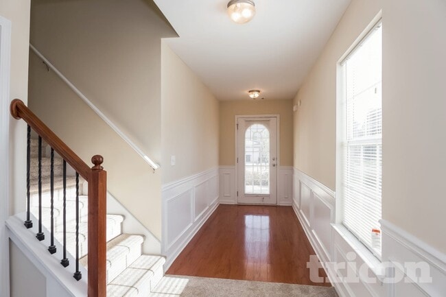 Photo - 2435 Cornell Cir