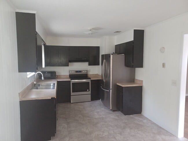 Photo - Beautiful 3bd/2ba home ready to rent