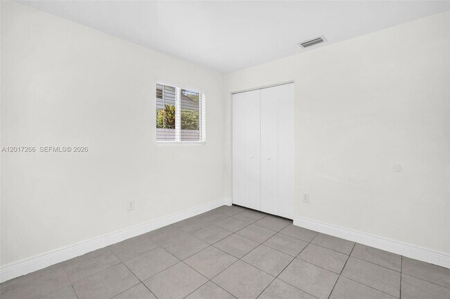 1548 NE 131st Ln Unidad 1548