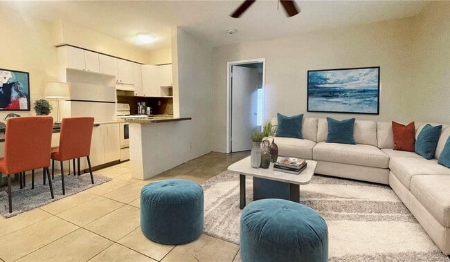 Building Photo - 505 NE 4th Ave Unit 1