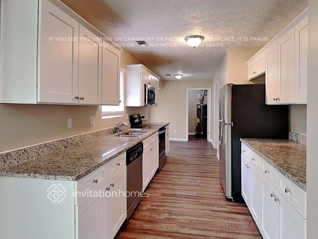 Photo - 5425 Radford Ln