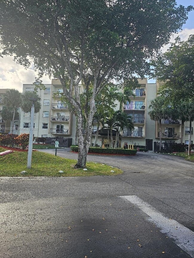 Photo - 14250 SW 62nd St Unit 504