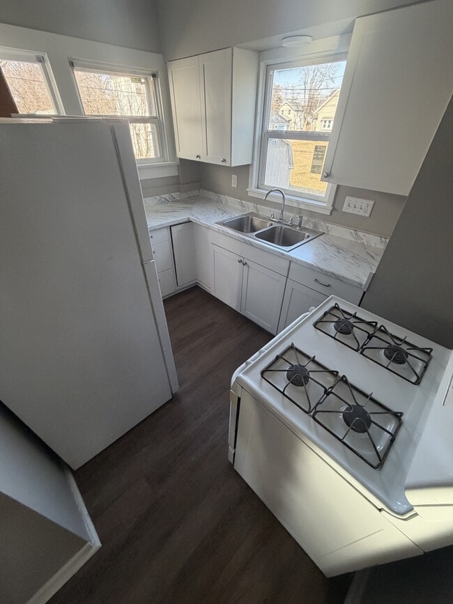 Photo - 3009 Holton Ave