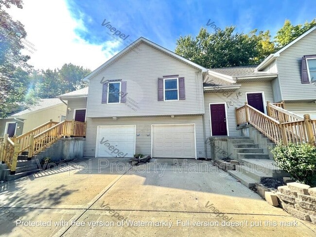 Building Photo - 5644 N Anita Ave