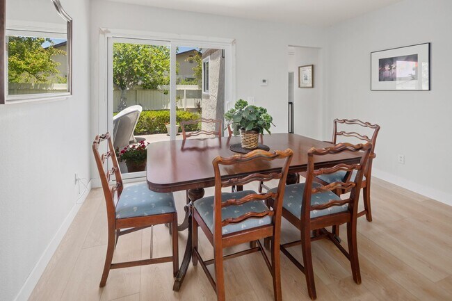 Photo - +55 Community, 2 BD with AC