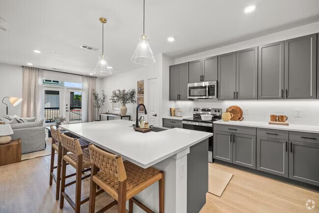 Building Photo - 9584 Eden Rd