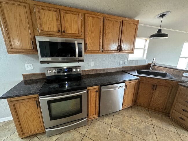 Photo - 7301 E County Road 62