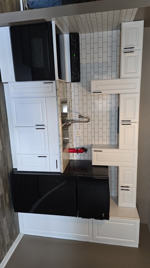 Photo - Cavin St. Unit 6