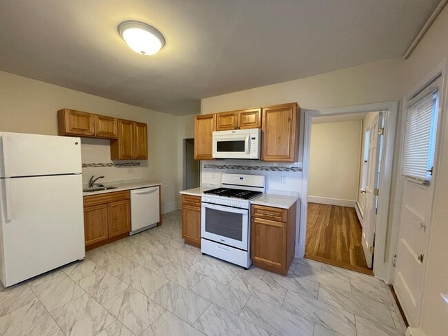 Photo - 42 Linden Ave Unit 1