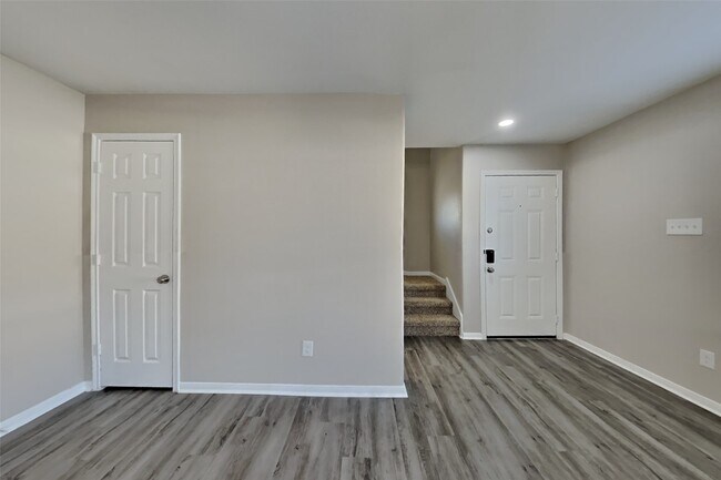 Photo - 7203 Towering Pine Ln