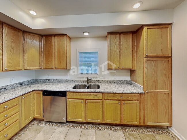 Photo - 1205 Chapmans Retreat Dr