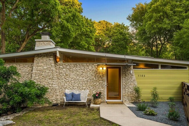 Photo - 1105 Azie Morton Rd