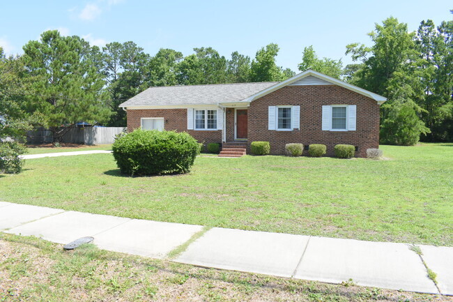 Building Photo - 4119 Fairlawn Dr Rental