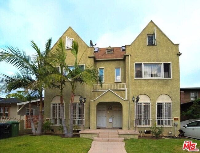 Photo - 2404 5th Ave