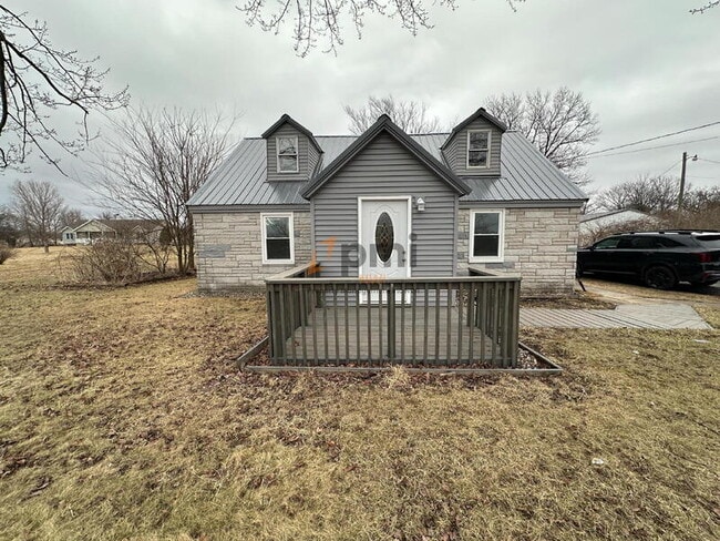 Building Photo - 7457 Clay St