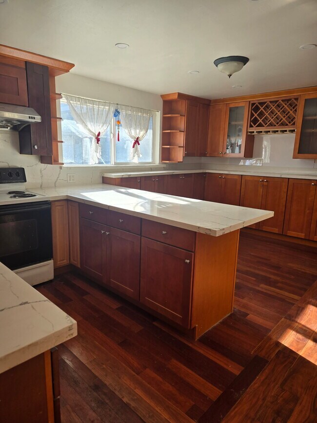 Photo - 6740 28th Ave S