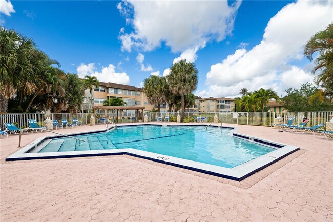 Photo - 5031 W Oakland Park Blvd Unit 309