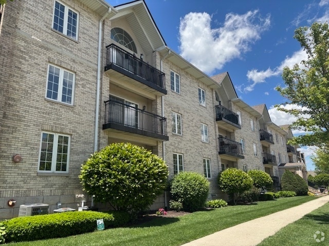Building Photo - 9400 S 79th Ave Unit 1C Rental
