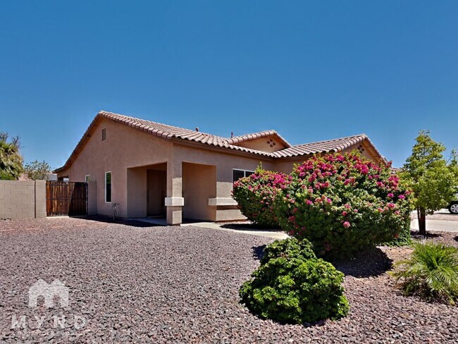 Building Photo - 7236 W Zak Rd Rental
