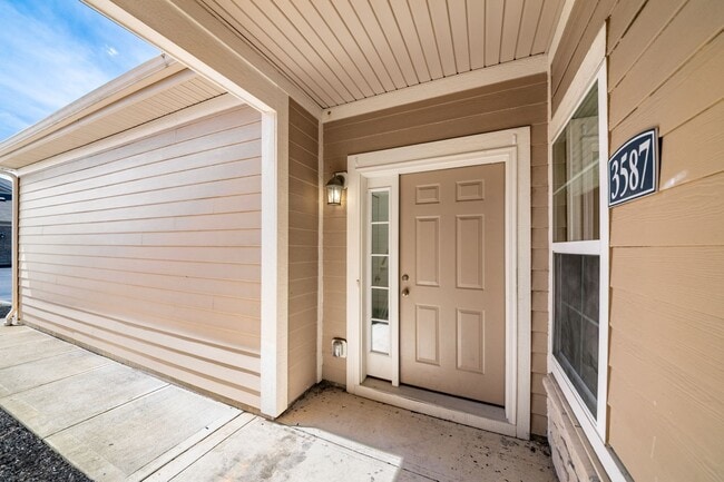 Photo - 3587 Evelynton Ave