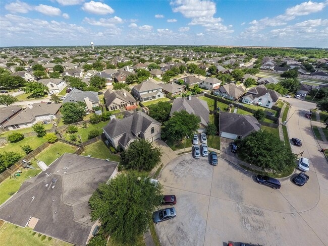 Photo - 16307 Pebble Crest Ct