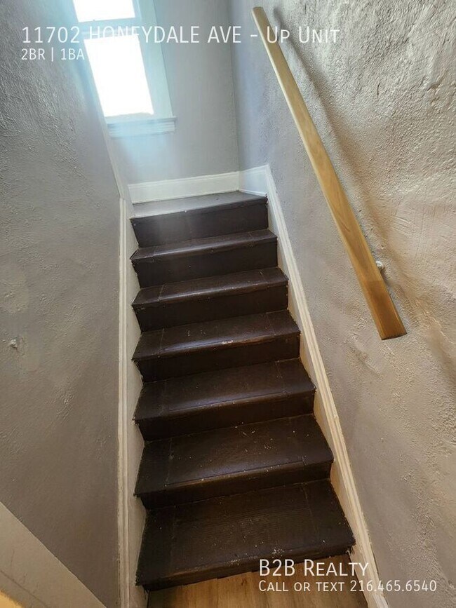Photo - 11702 Honeydale Ave Unit Up