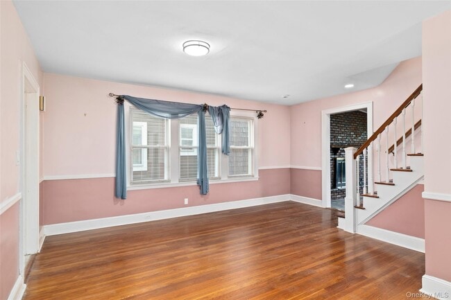 Photo - 61 Dartmouth St