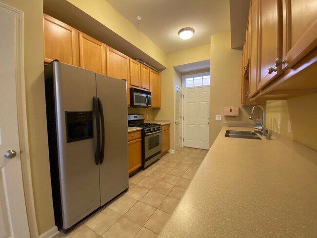Photo - 510 N Midvale Blvd Unit 1
