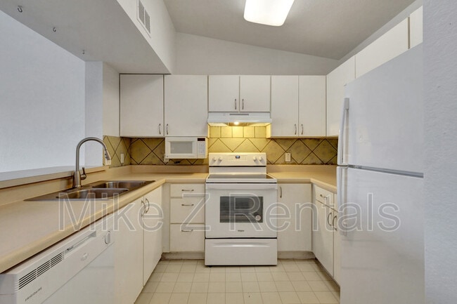 Photo - 8297 Key Royal Ln Unit 334