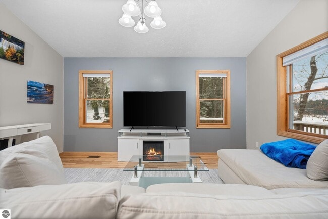 Photo - 4365 S Vandervoight Dr