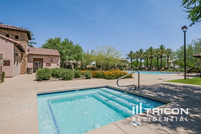 Photo - 12564 W Hummingbird Terrace