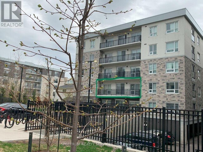 Photo - 275 Larch St Unité A-306