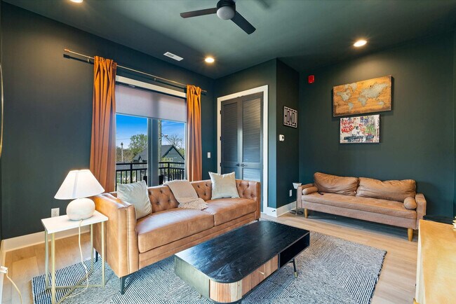 Photo - 722 Mcferrin Ave Unidad ID1241260P